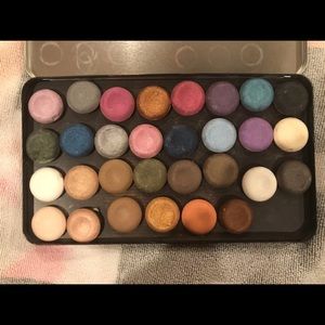 Milani Baked eyeshadow Palette